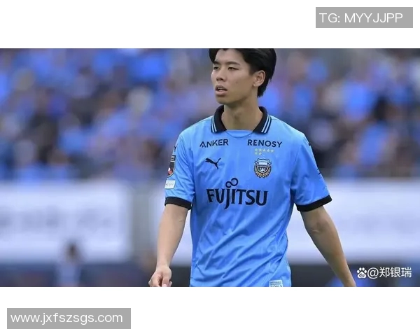 高井幸大凭借持球防守和预判能力为热刺后防增添稳定性